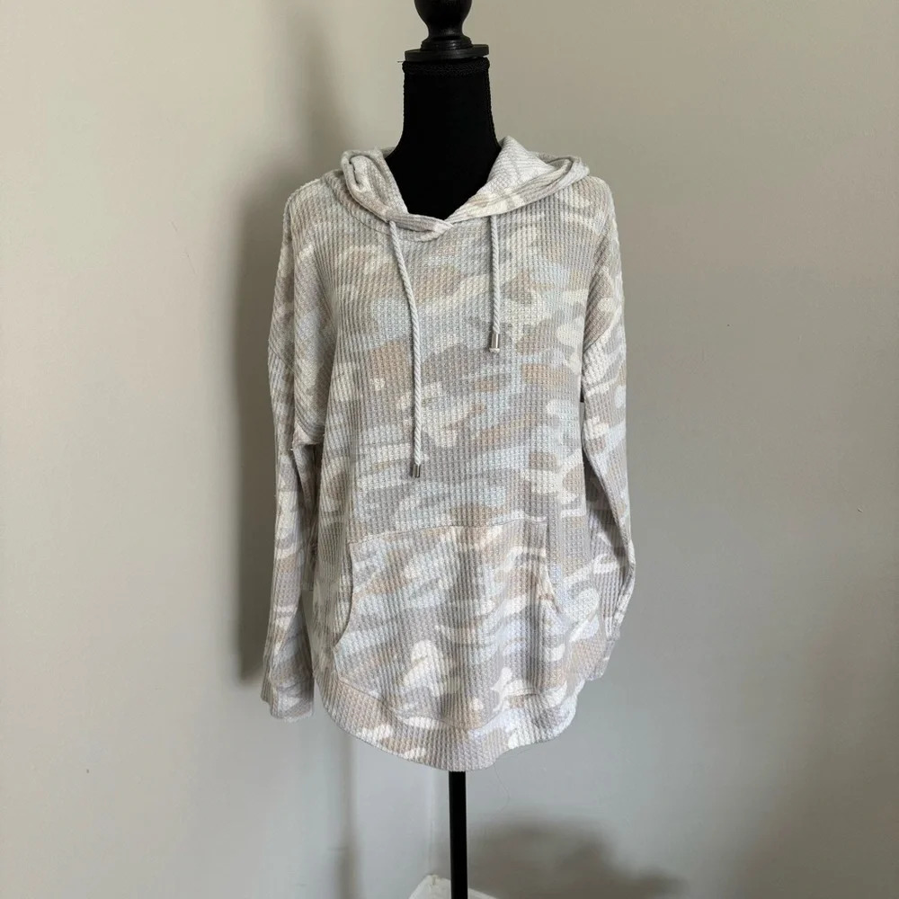 Loose Camouflage Women's Long Sleeve White Grey Tan Hoodie Top Size Large